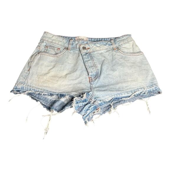 BDG A Line Short Light Wash Denim Mid Rise Cutoffs Size 28 - Picture 1 of 5
